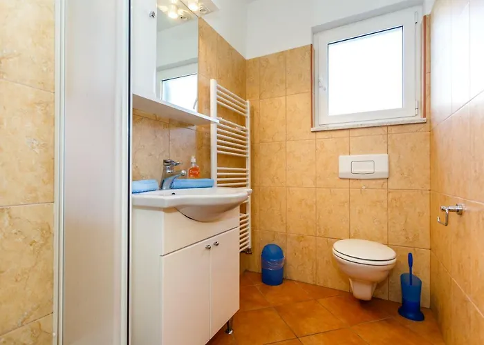 Apartman Anton Krk Town