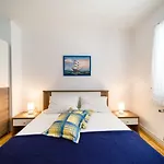 Apartament Anton Krk Town